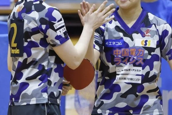 全国田径锦标赛女子200米决赛陈妤颉对葛曼棋速度节奏与胜负手分析